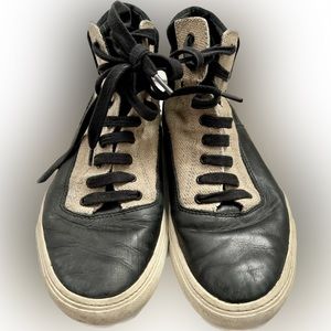 Vince Woman’s size 7.5 Newman Leather High-Top Sneakers